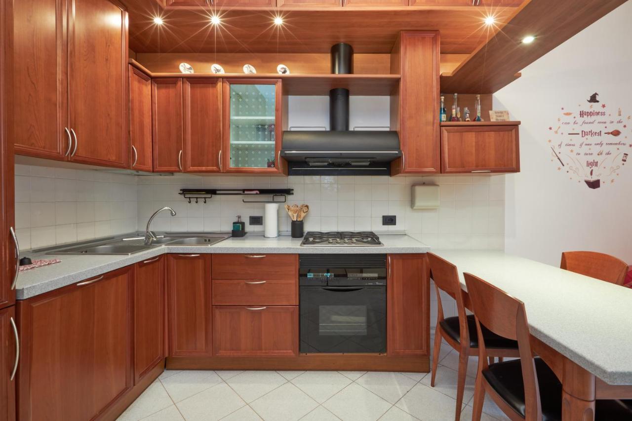 Appartement Harry Potter'S Magic House - Metro M4 - Linate - Citta Studi à Milan Extérieur photo
